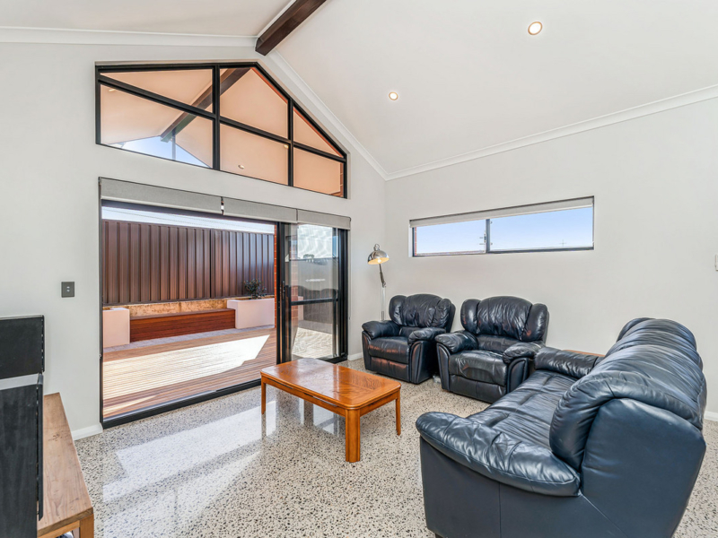 3 De Ceglie Street, Coogee, WA 6166 AUS