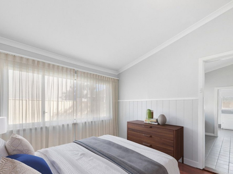 63 Amherst Street, White Gum Valley, WA 6162 AUS