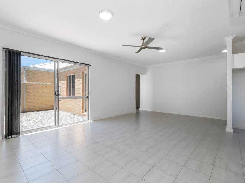 21A Albourne Place, Balga, WA 6061 AUS