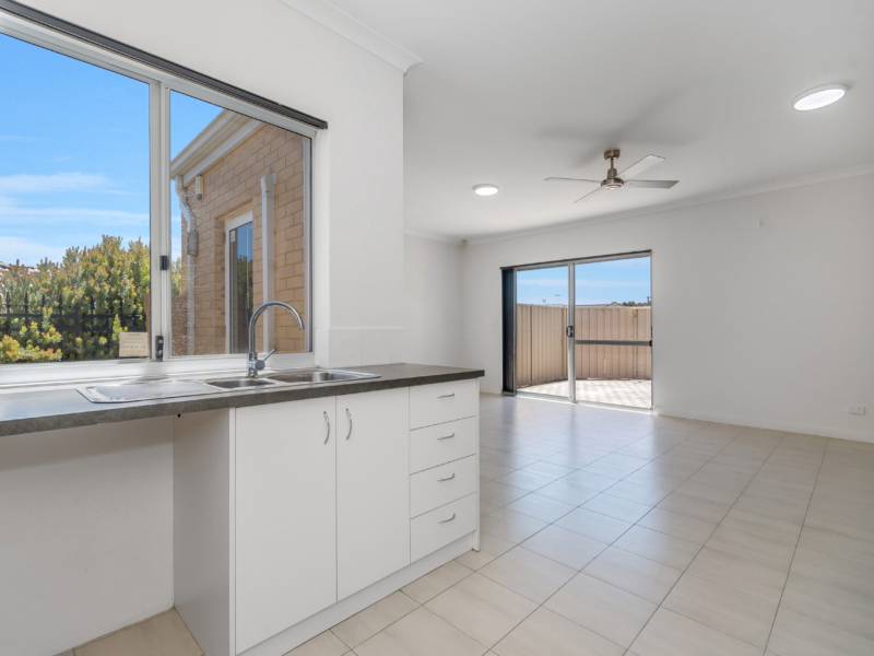 21A Albourne Place, Balga, WA 6061 AUS