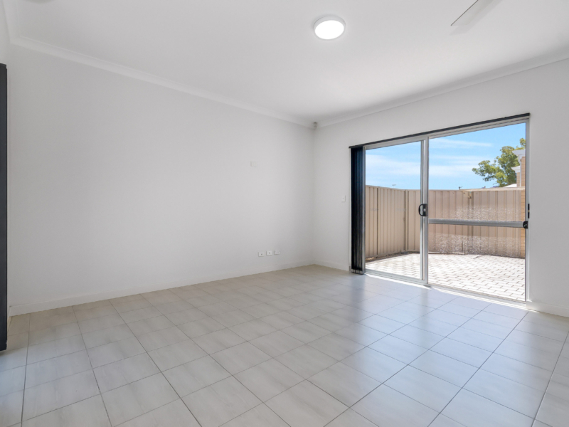21A Albourne Place, Balga, WA 6061 AUS