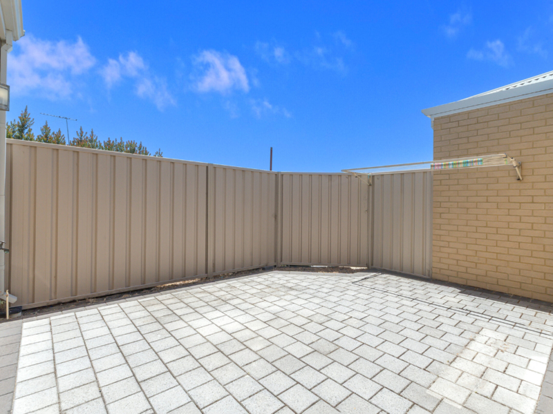 21A Albourne Place, Balga, WA 6061 AUS