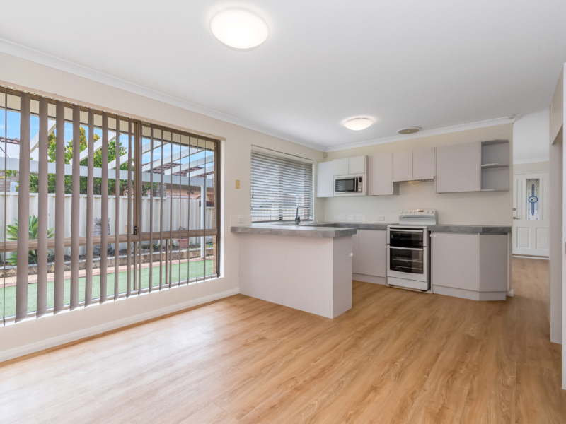 23 Citrus Loop, South Lake, WA 6164 AUS