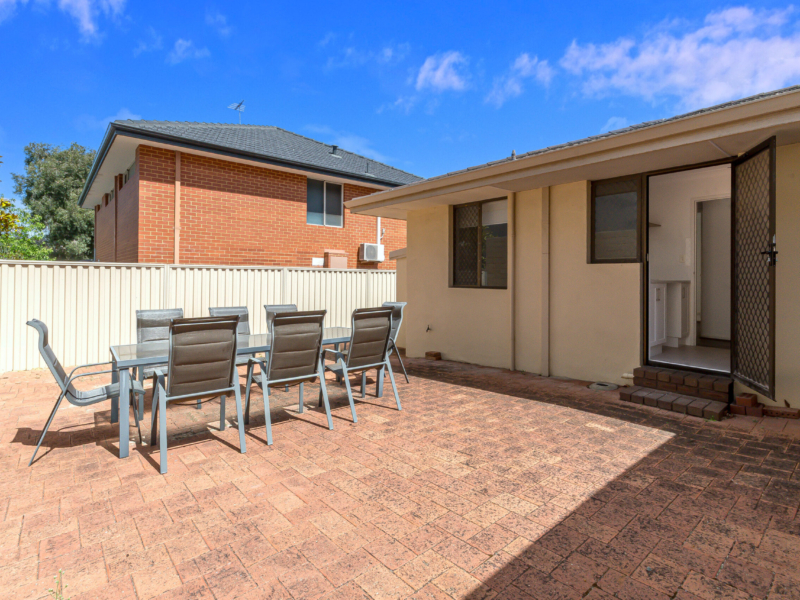 3/5 Morrison Street, Como, WA 6152 AUS