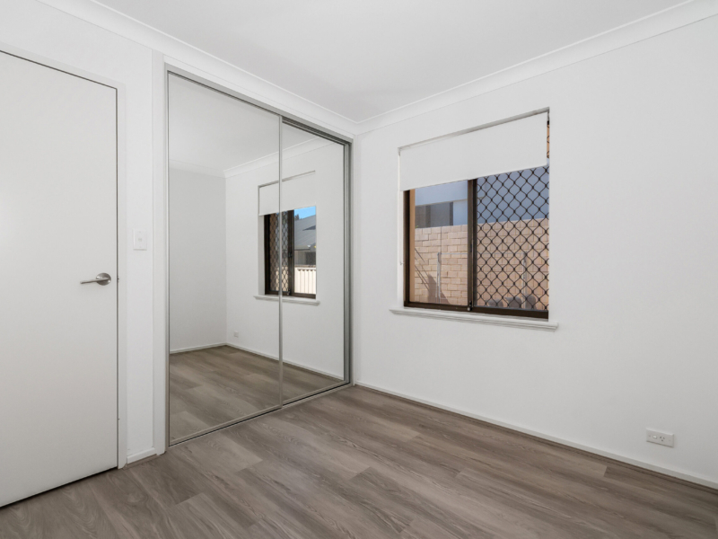 3/5 Morrison Street, Como, WA 6152 AUS