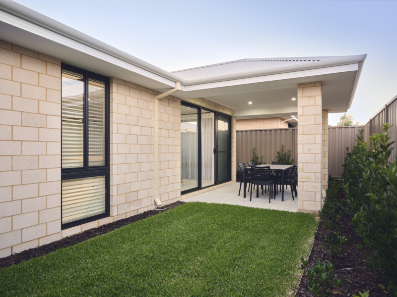 12 Featherflower Entrance, Piara Waters, WA 6112 AUS