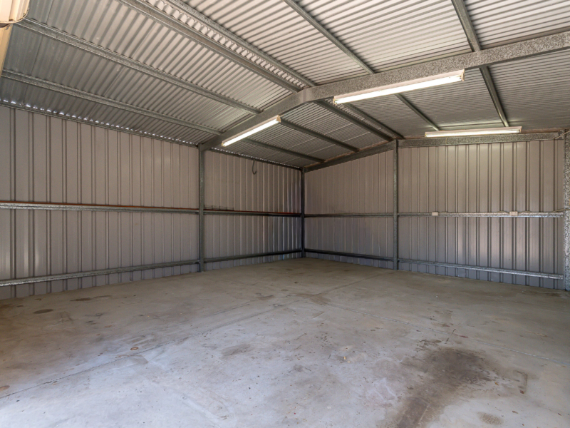 12 Steiner Avenue, Success, WA 6164 AUS