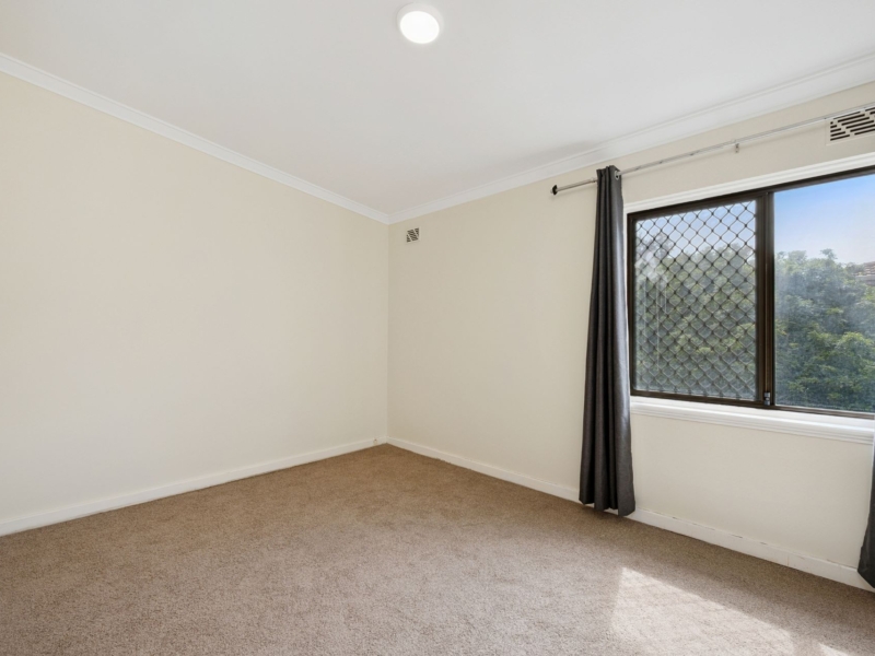 30 Faversham Street, Beckenham, WA 6107 AUS