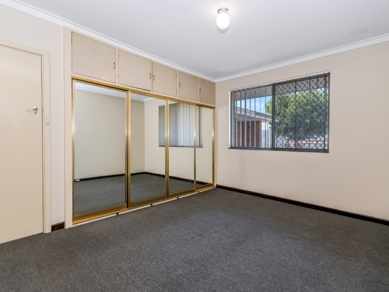 429 Sevenoaks Street, Beckenham, WA 6107 AUS