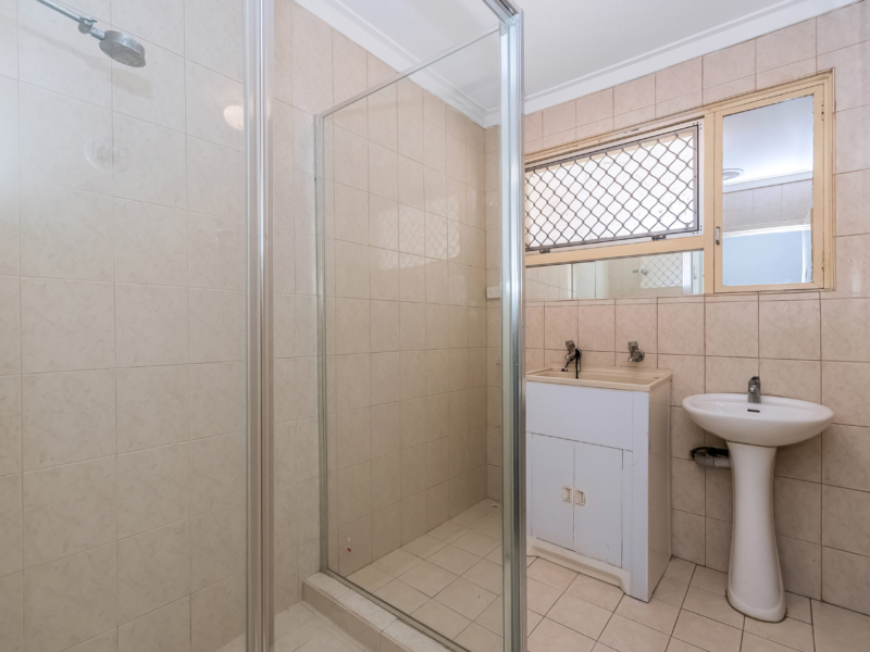 429 Sevenoaks Street, Beckenham, WA 6107 AUS