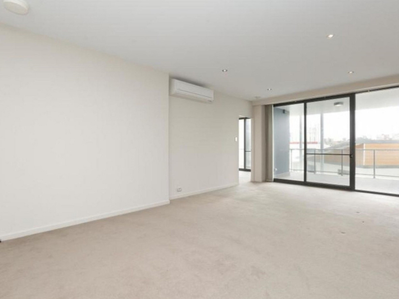 21/8 Hordern Street, Victoria Park, WA 6100 AUS