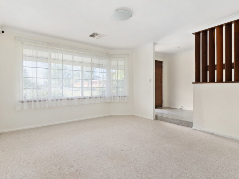 44 Dean Road, Bateman, WA 6150 AUS