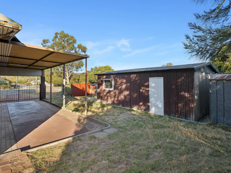 73 James Street, Gosnells, WA 6110 AUS