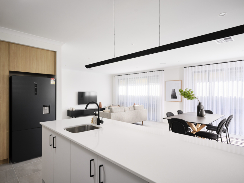 12 Featherflower Entrance, Piara Waters, WA 6112 AUS