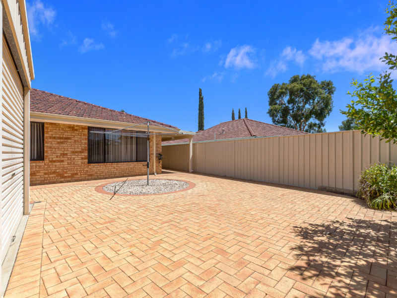 12 Steiner Avenue, Success, WA 6164 AUS