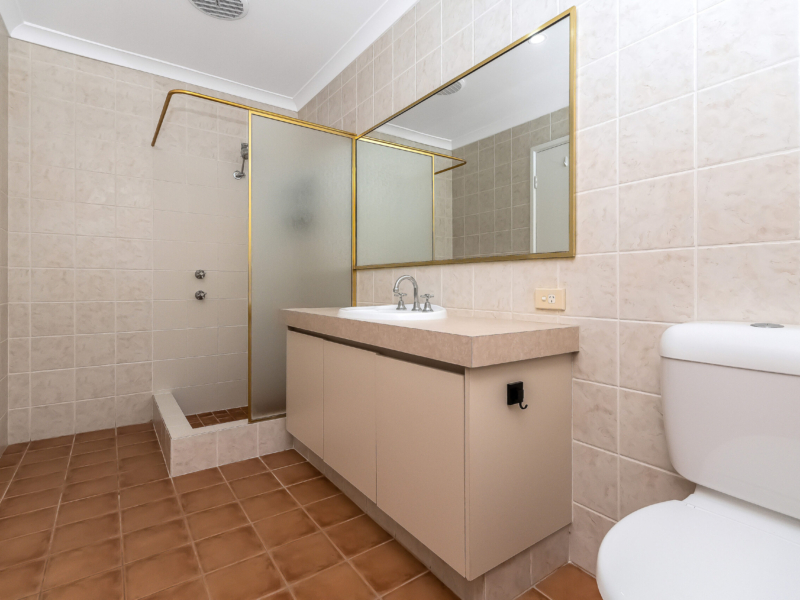 12 Steiner Avenue, Success, WA 6164 AUS