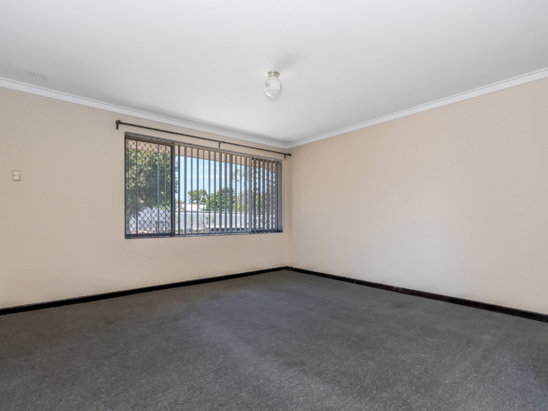 429 Sevenoaks Street, Beckenham, WA 6107 AUS