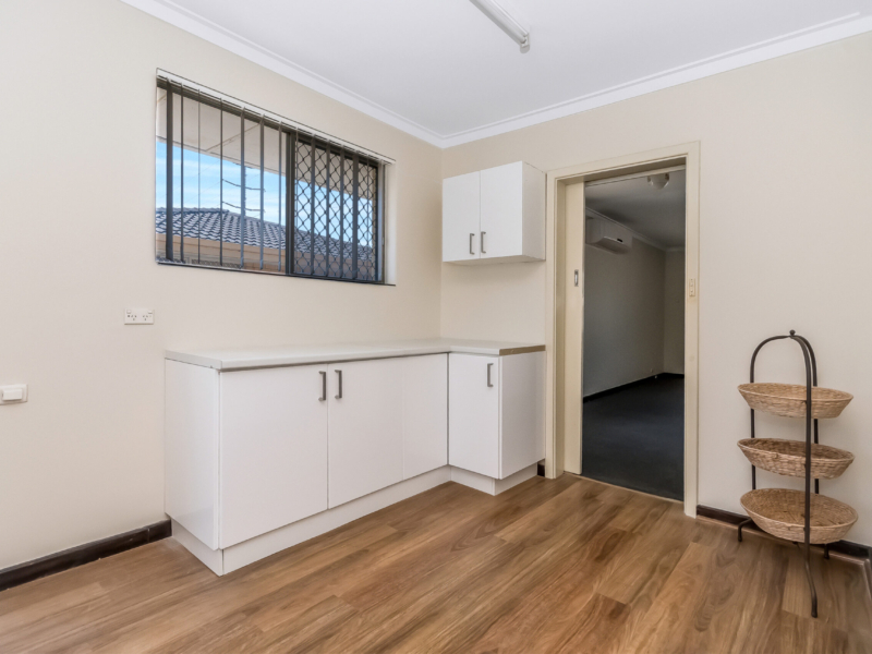 429 Sevenoaks Street, Beckenham, WA 6107 AUS