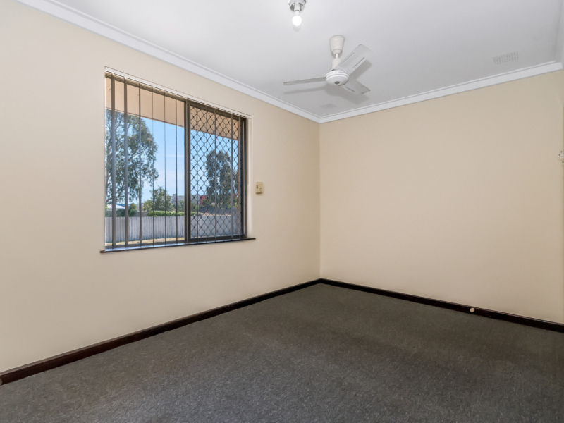 429 Sevenoaks Street, Beckenham, WA 6107 AUS