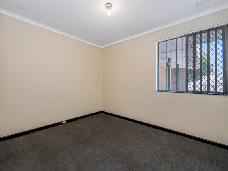 429 Sevenoaks Street, Beckenham, WA 6107 AUS