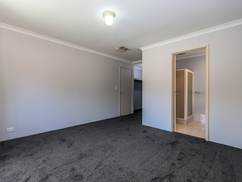 6 Osterley Retreat, Canning Vale, WA 6155 AUS