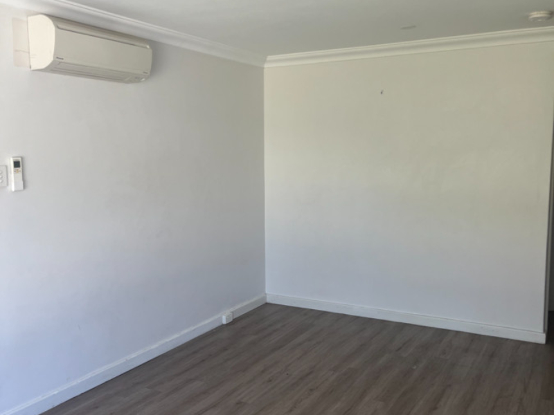 11B Temby Street, Beckenham, WA 6107 AUS