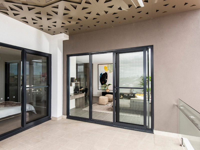 1/136 Riseley Street, Booragoon, WA 6154 AUS