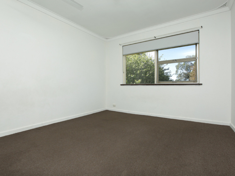 425 Sevenoaks Street, Beckenham, WA 6107 AUS
