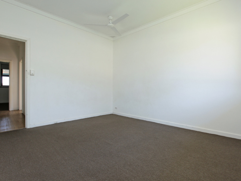 425 Sevenoaks Street, Beckenham, WA 6107 AUS