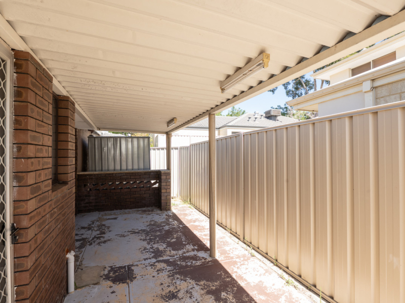 15 Sleight Street, St James, WA 6102 AUS