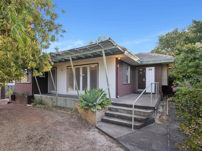 73 James Street, Gosnells, WA 6110 AUS