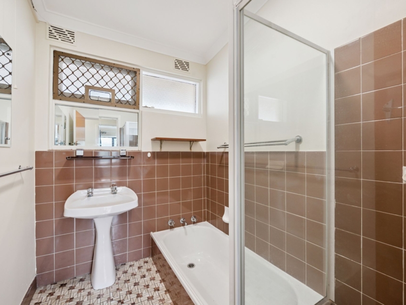 30 Faversham Street, Beckenham, WA 6107 AUS