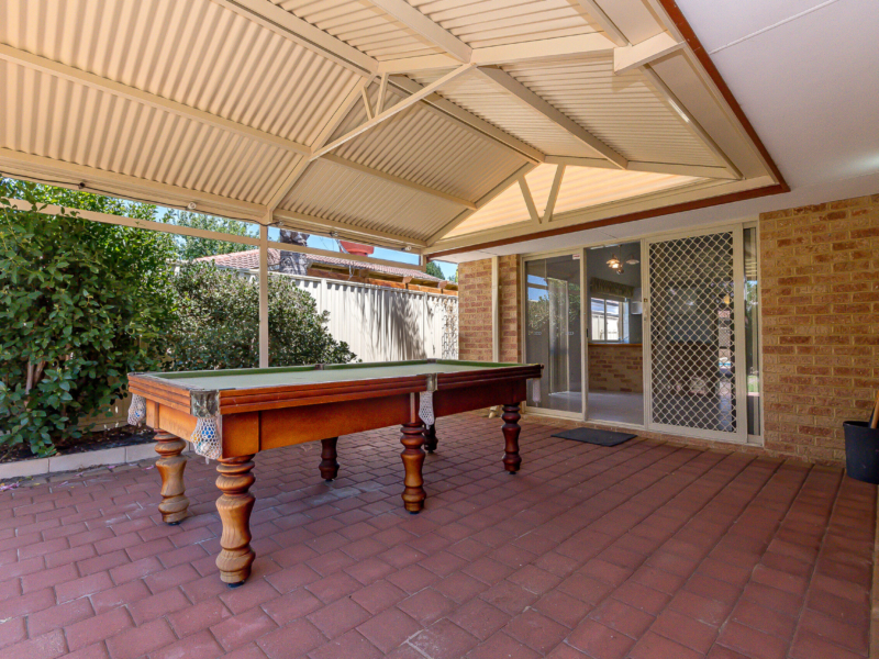 6 Osterley Retreat, Canning Vale, WA 6155 AUS
