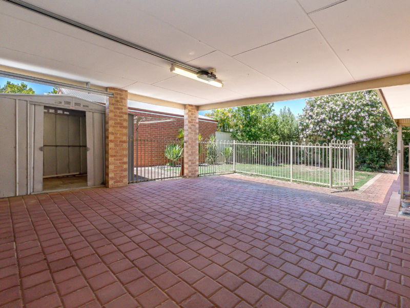 6 Osterley Retreat, Canning Vale, WA 6155 AUS