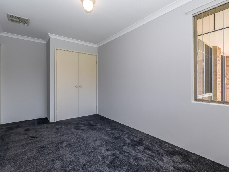 6 Osterley Retreat, Canning Vale, WA 6155 AUS