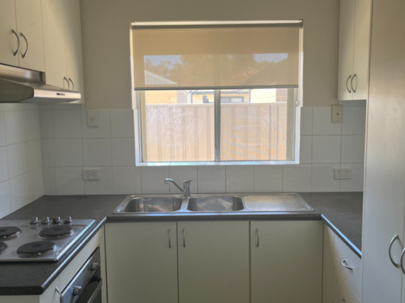 11B Temby Street, Beckenham, WA 6107 AUS