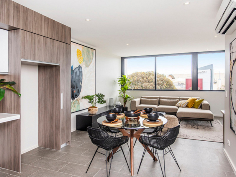 1/136 Riseley Street, Booragoon, WA 6154 AUS