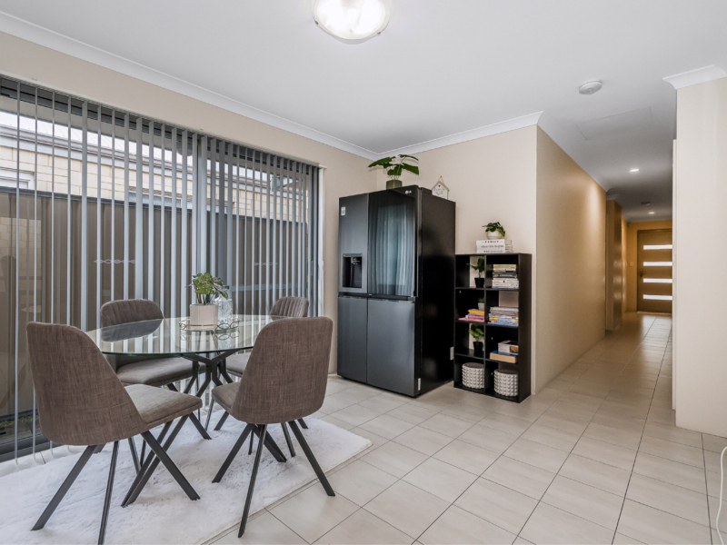 10B Terracina Parkway, Piara Waters, WA 6112 AUS