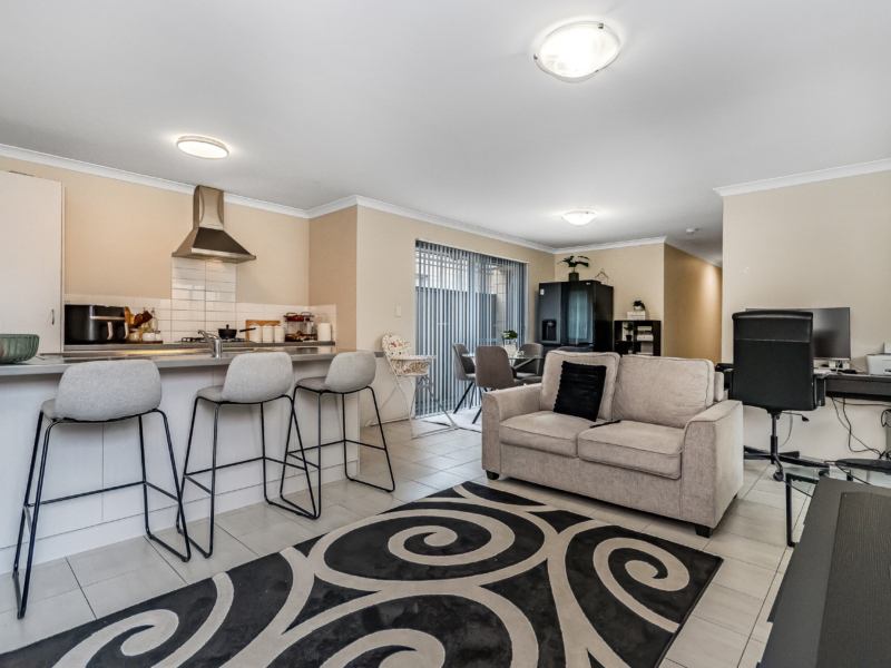 10B Terracina Parkway, Piara Waters, WA 6112 AUS