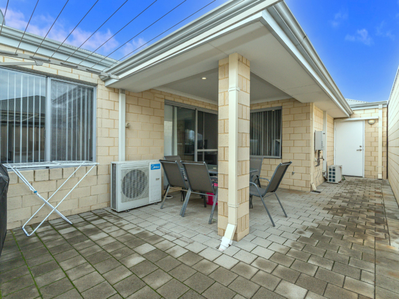 10B Terracina Parkway, Piara Waters, WA 6112 AUS