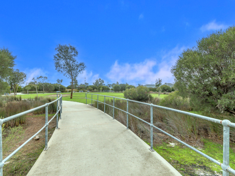 10B Terracina Parkway, Piara Waters, WA 6112 AUS