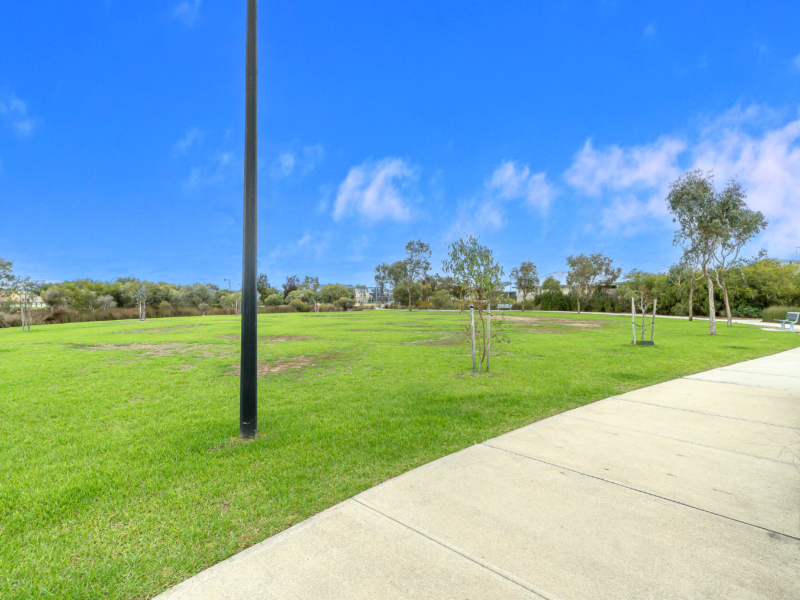 10B Terracina Parkway, Piara Waters, WA 6112 AUS