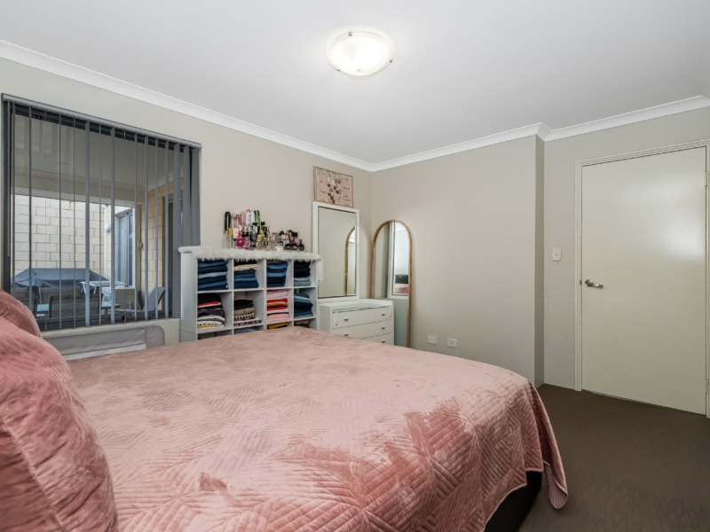 10B Terracina Parkway, Piara Waters, WA 6112 AUS