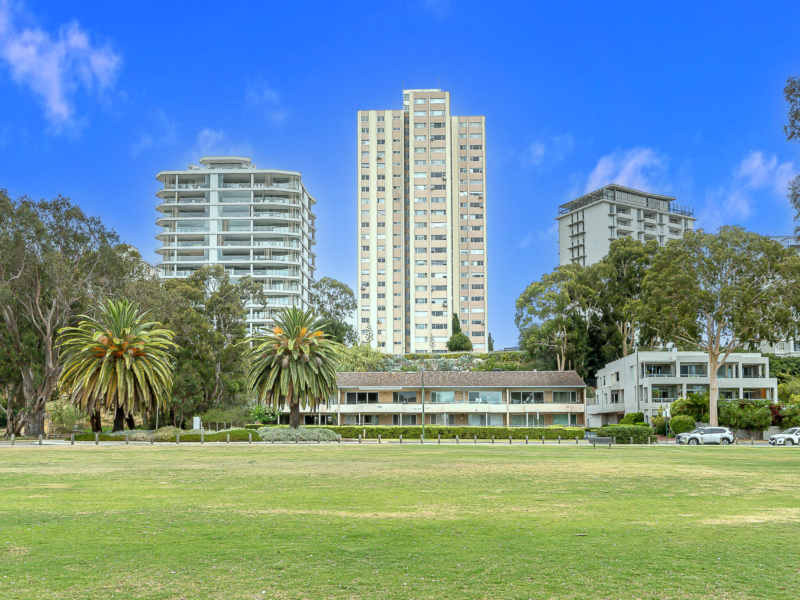 12e/9 Parker Street, South Perth, WA 6151 AUS