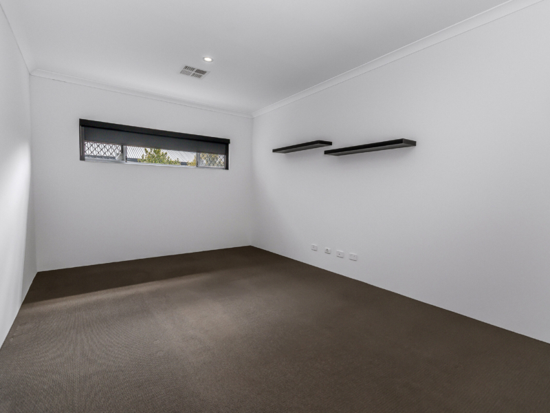 21 Rickett Street, Haynes, WA 6112 AUS