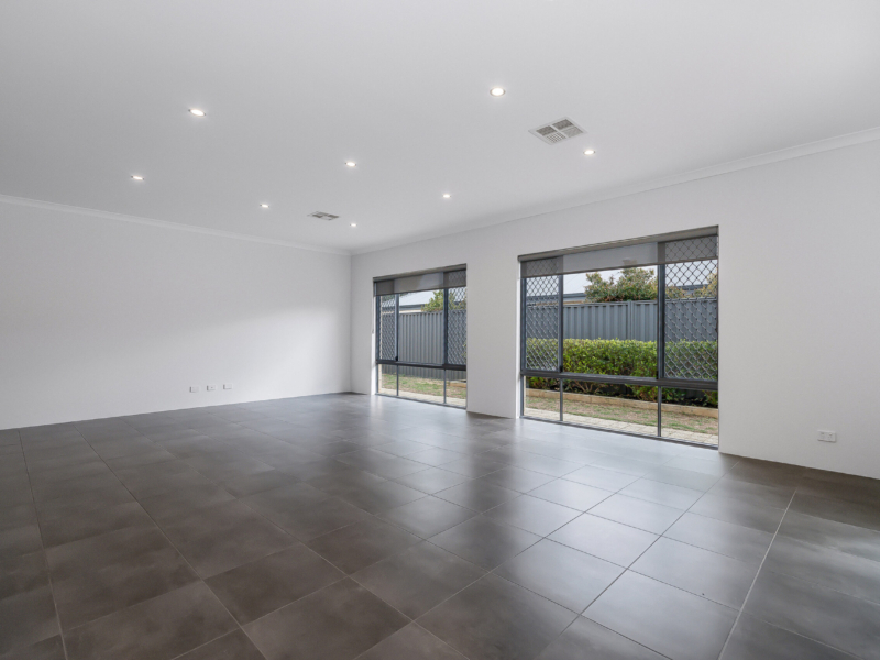 21 Rickett Street, Haynes, WA 6112 AUS