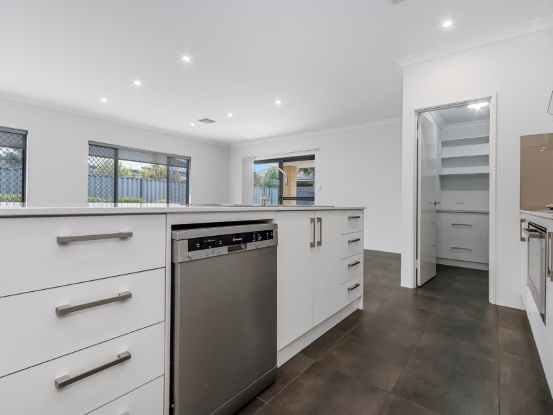 21 Rickett Street, Haynes, WA 6112 AUS