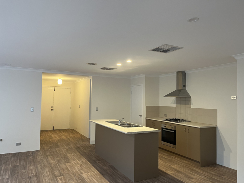 109 Piara Drive, Piara Waters, WA 6112 AUS