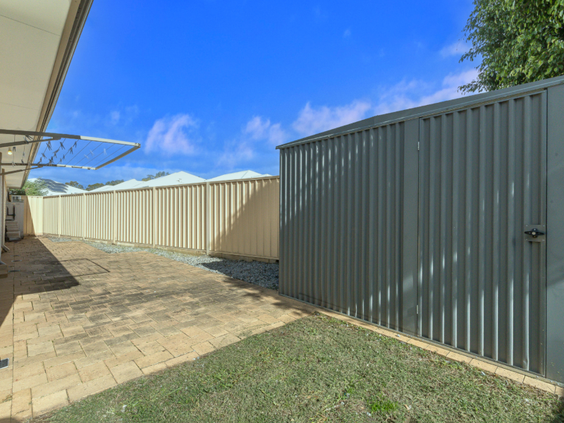 11 Engle Close, Maddington, WA 6109 AUS