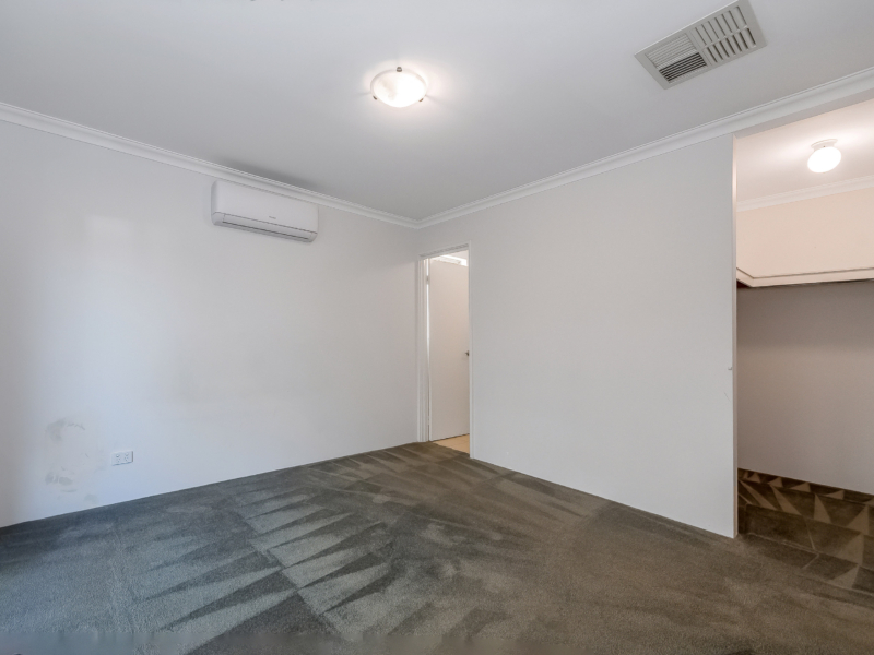 11 Engle Close, Maddington, WA 6109 AUS